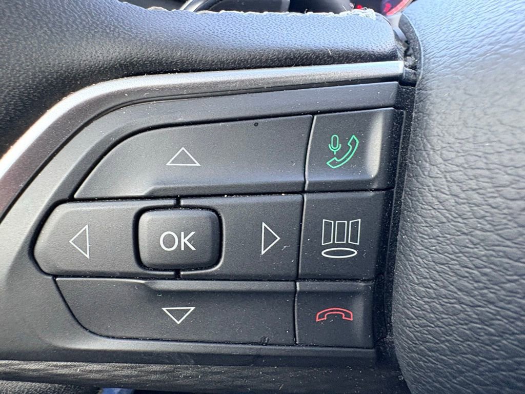 Used 2024 Jeep Grand Cherokee L Laredo image 16