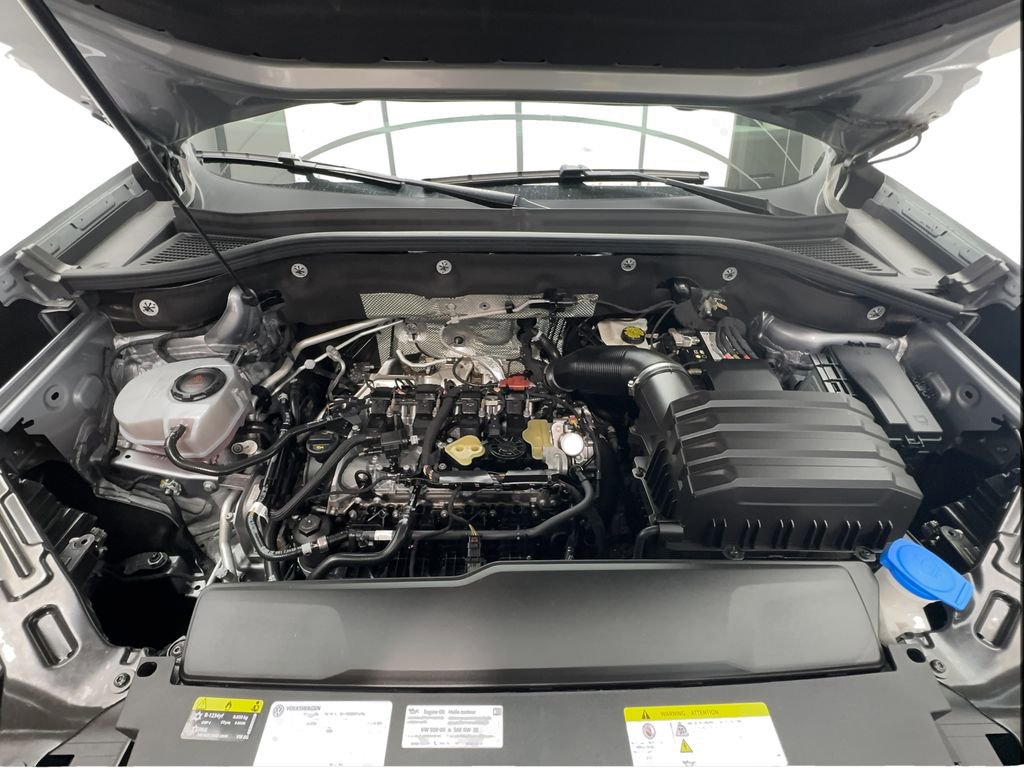 Used 2024 Volkswagen Atlas SE FWD image 17