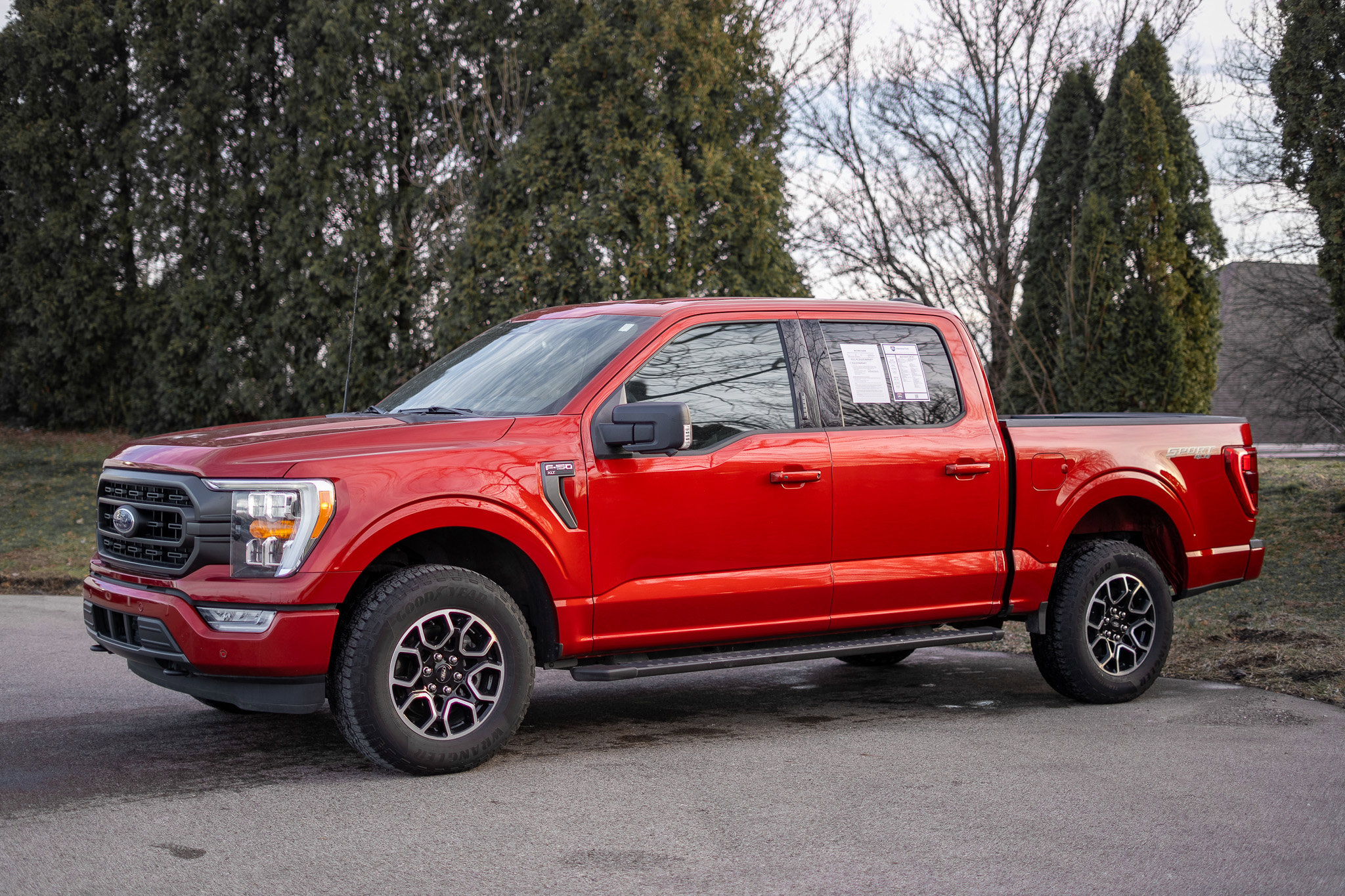 Used 2023 Ford F150 XLT w/ Equipment Group 302A High image 9