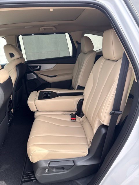 Certified 2026 Acura MDX w/ Technology Package AWD/4WD image 11