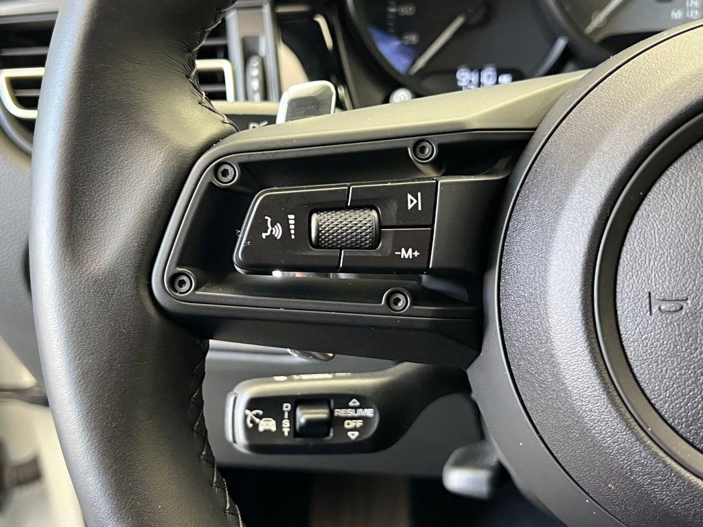 Used 2024 Porsche Macan S image 8