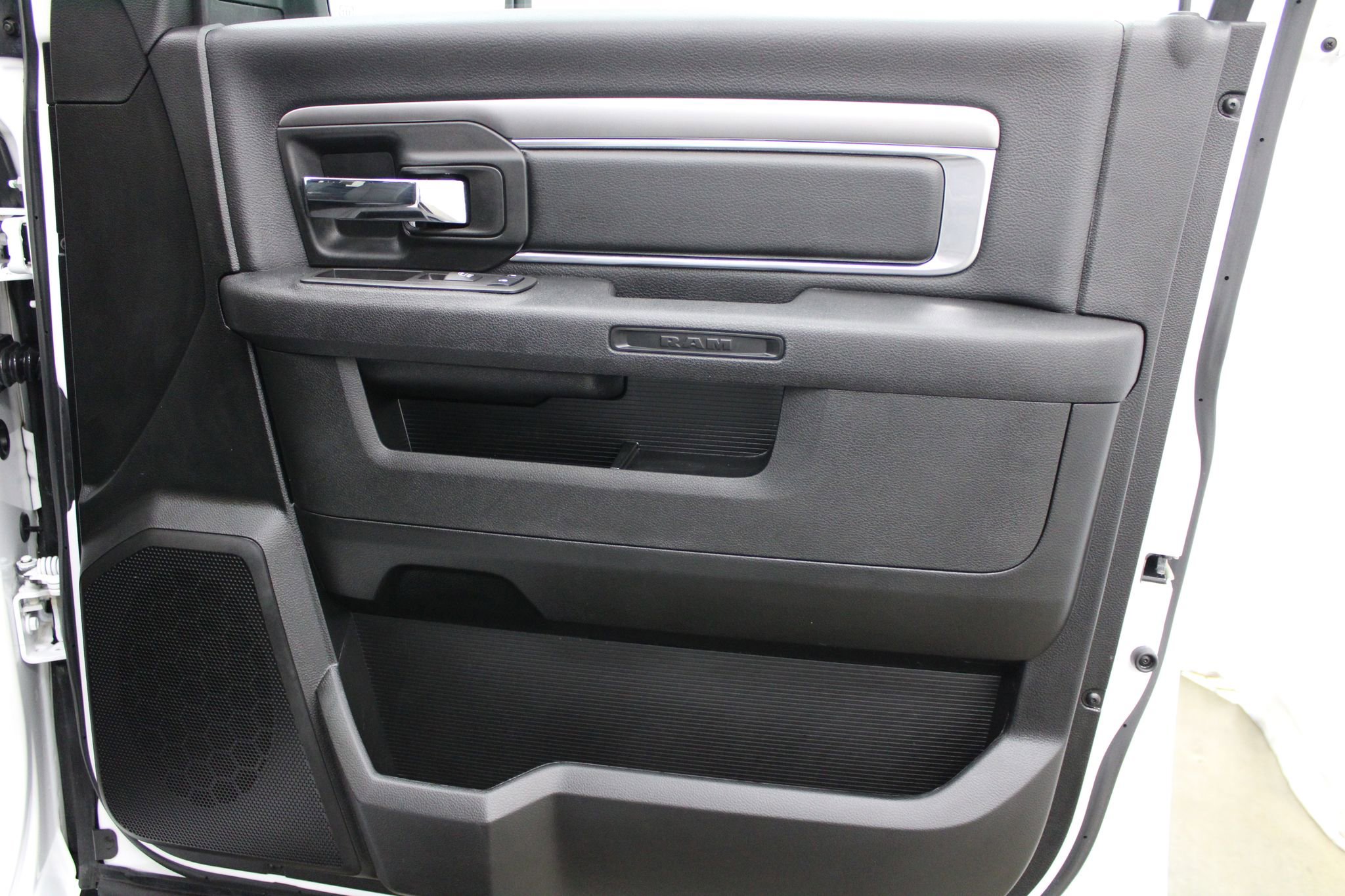 Used 2022 RAM 1500 Classic Warlock image 22