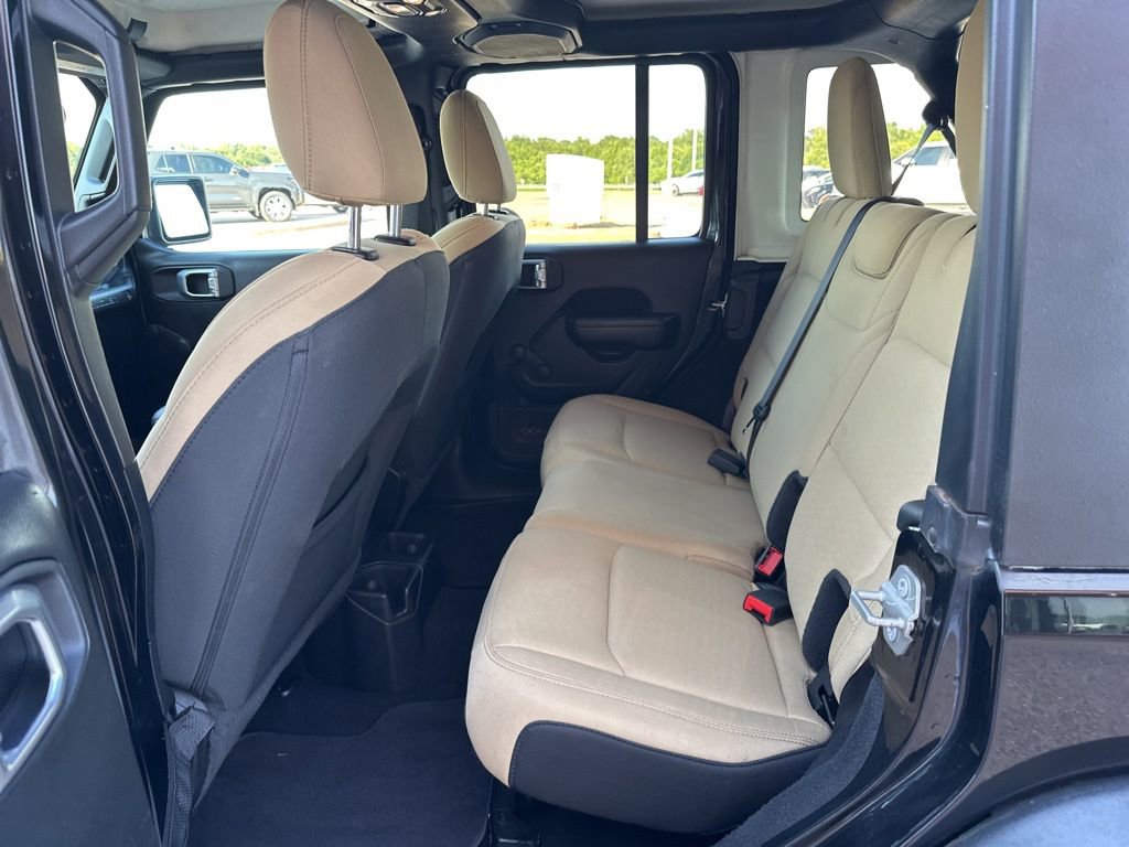 Used 2021 Jeep Wrangler Unlimited Sport image 15