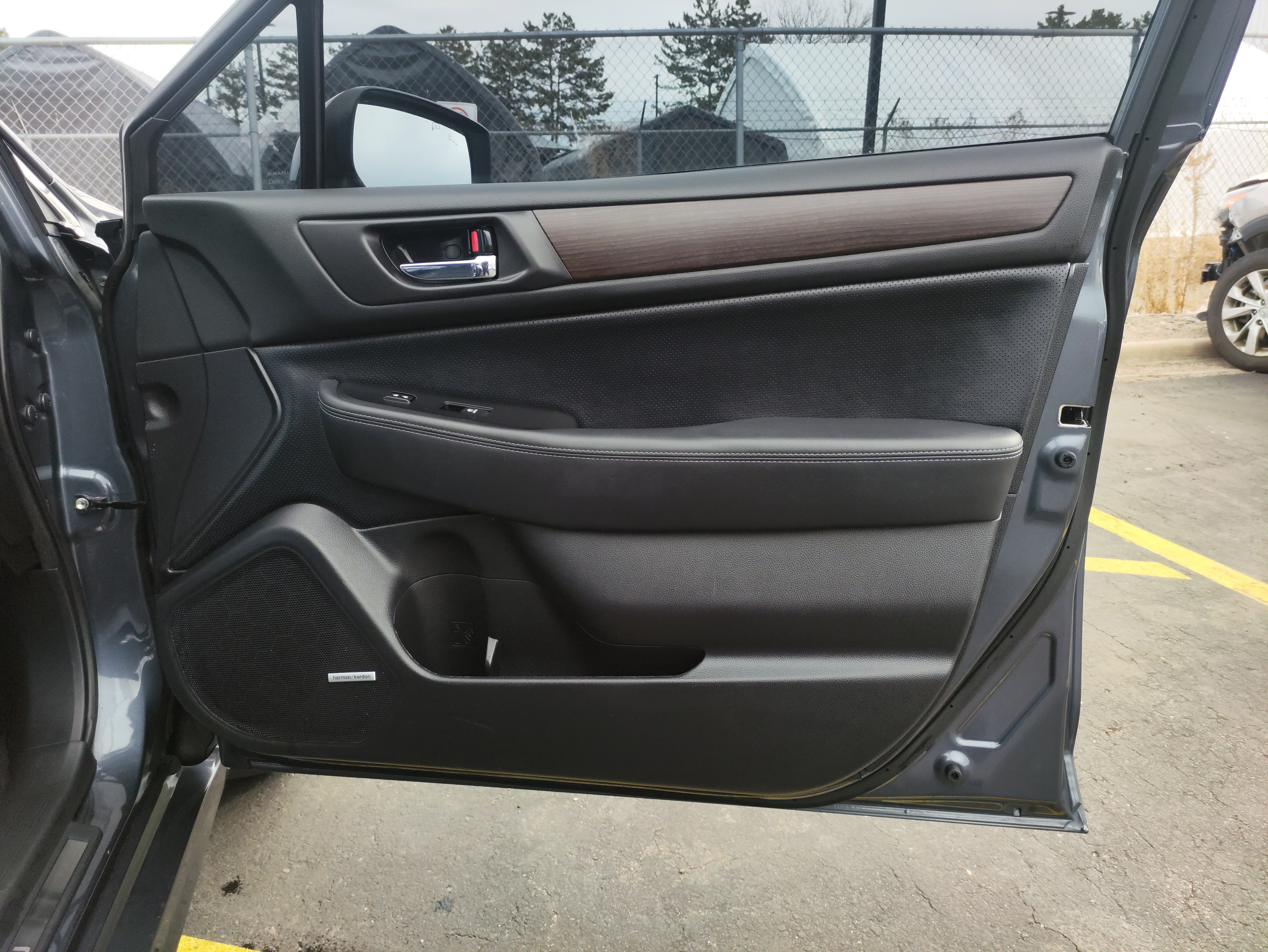 Used 2016 Subaru Legacy 2.5i Limited image 35