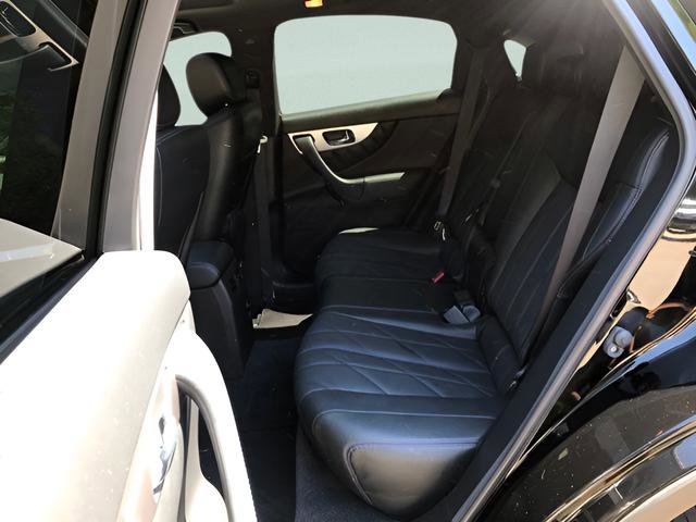 Used 2016 INFINITI QX70 AWD w/ Premium Package image 13