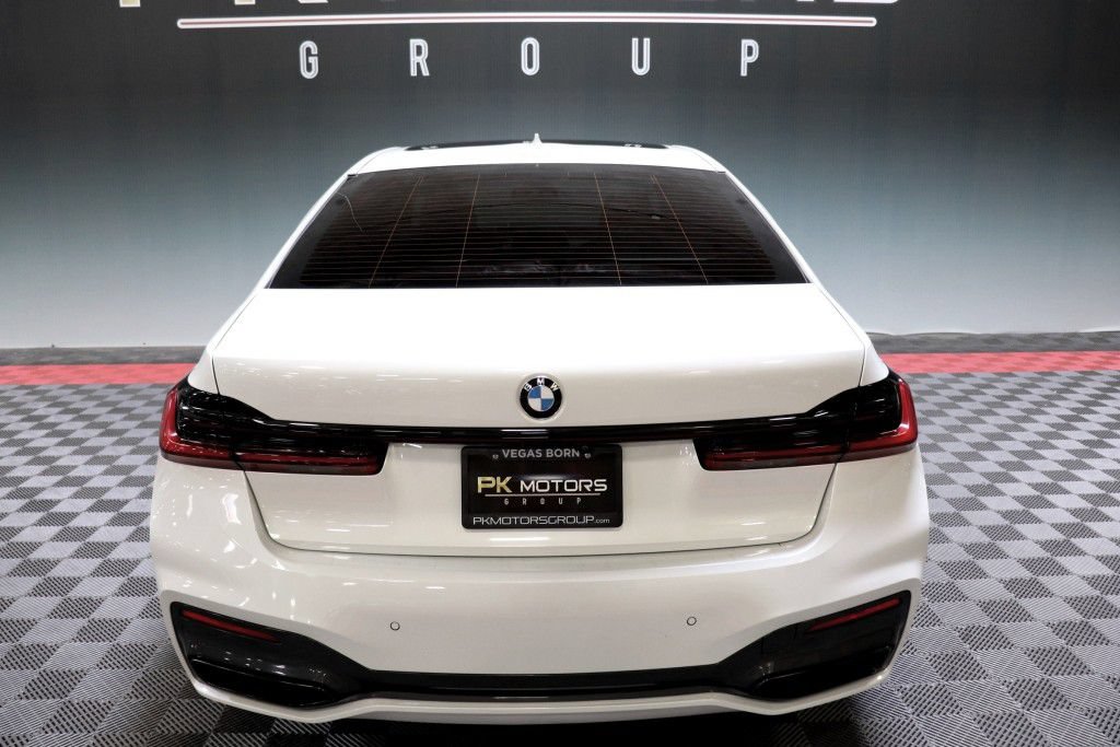 Used 2020 BMW 750i xDrive w/ Executive Package AWD/4WD image 8