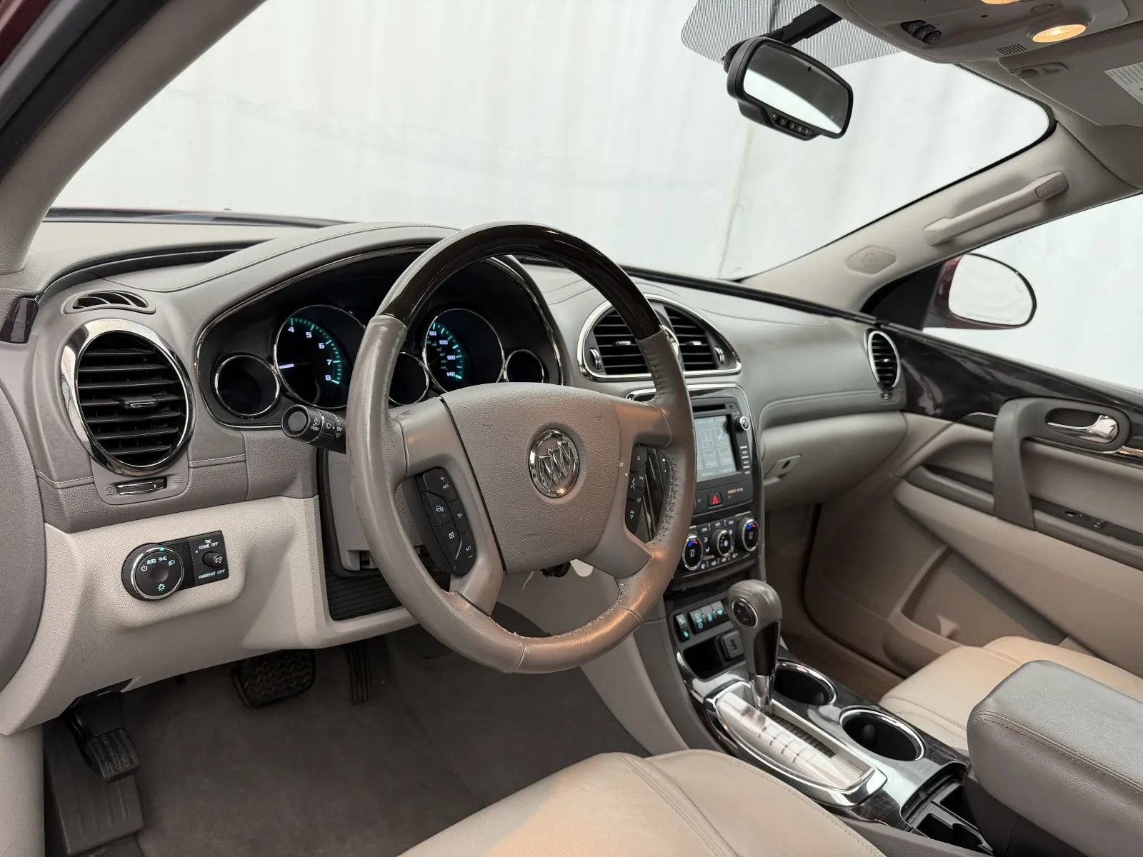 Used 2017 Buick Enclave Leather w/ Trailering Package AWD/4WD image 9