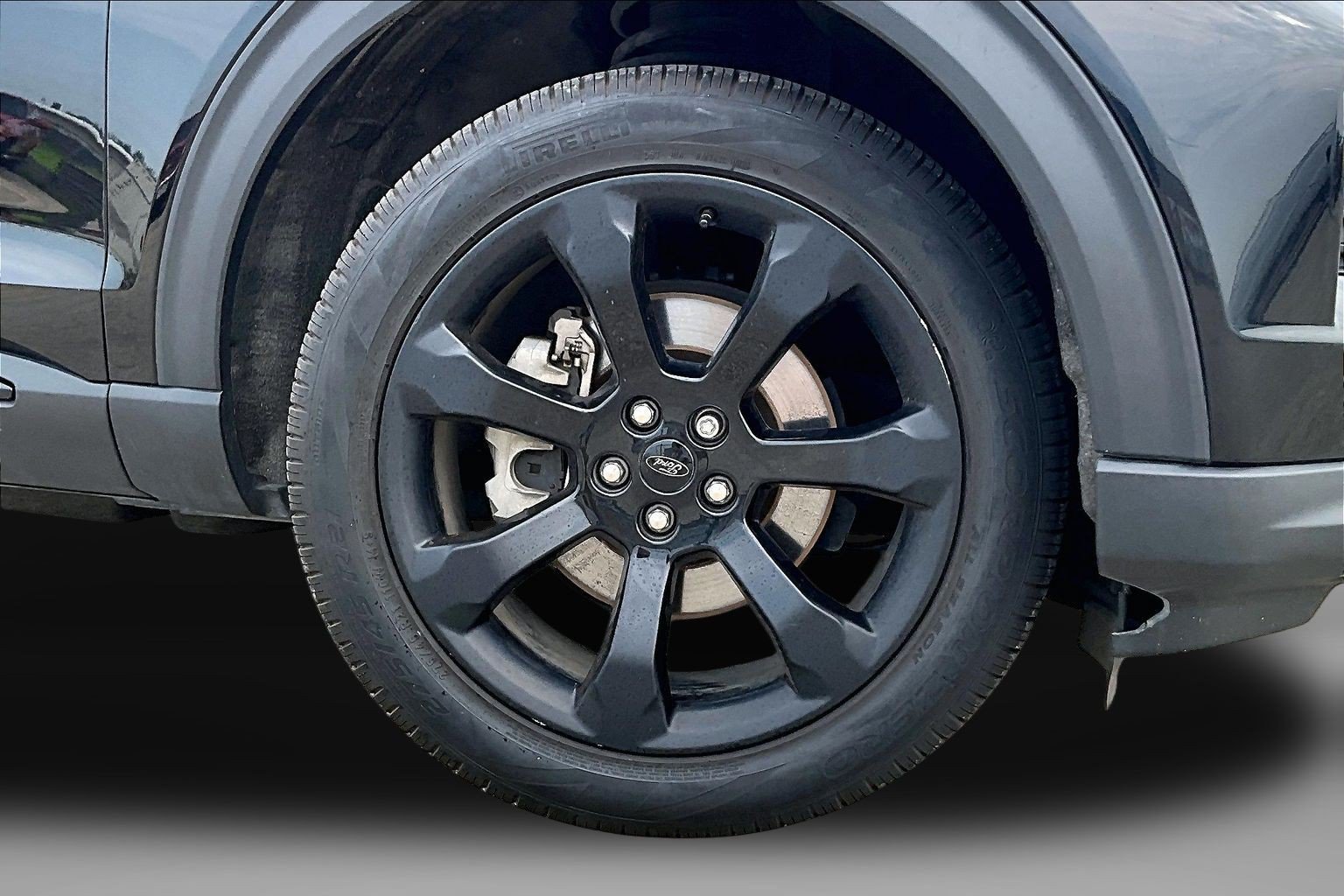 Used 2024 Ford Explorer ST-Line w/ Class IV Trailer Tow Package AWD/4WD image 9
