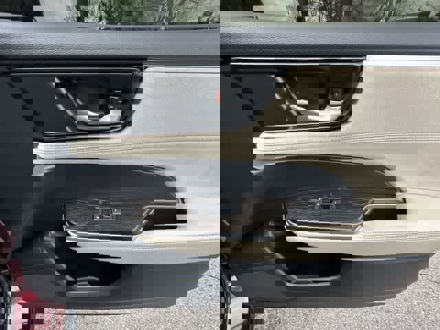 Used 2020 Honda Clarity Touring image 23