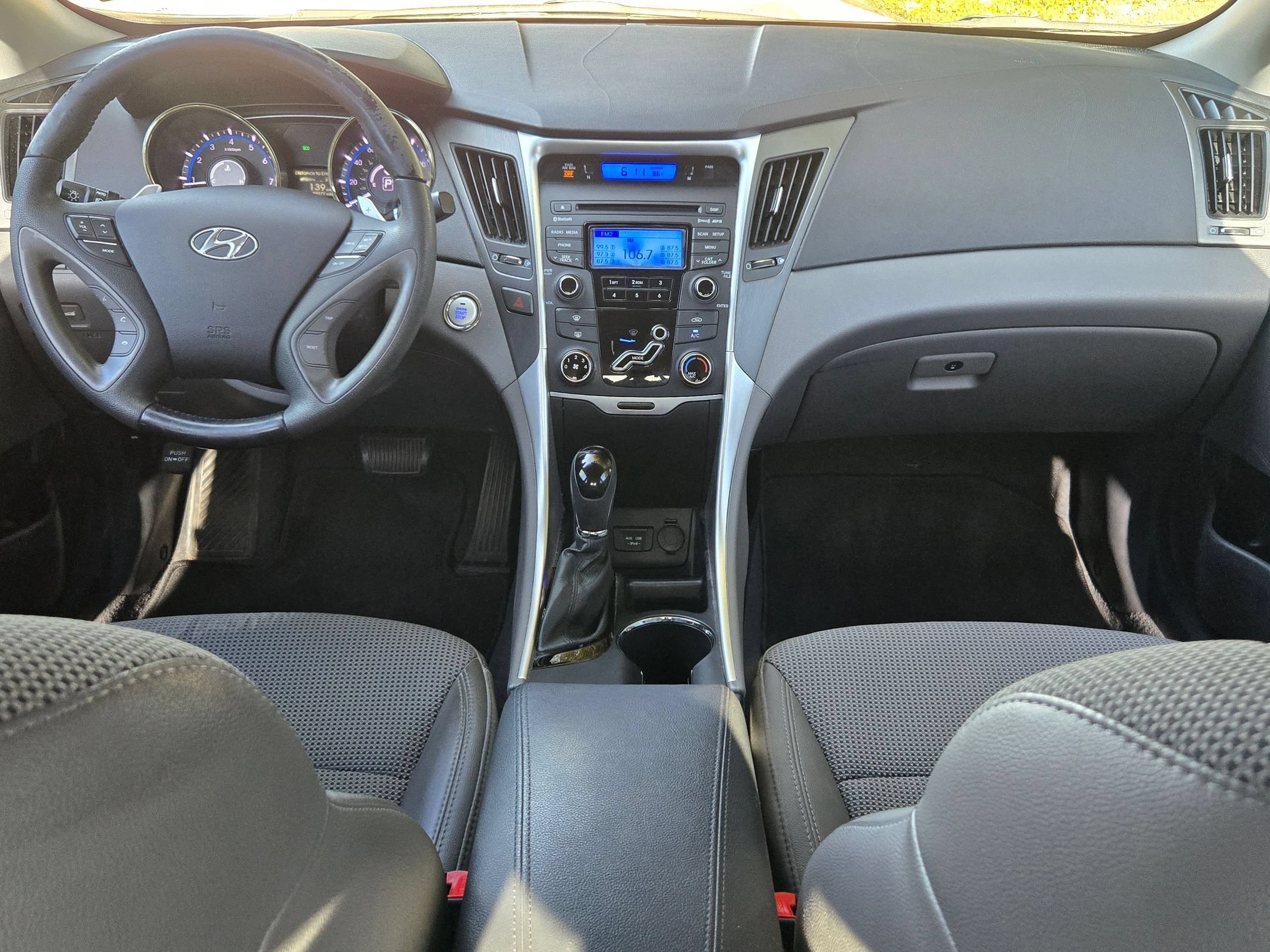 Used 2013 Hyundai Sonata SE FWD image 16