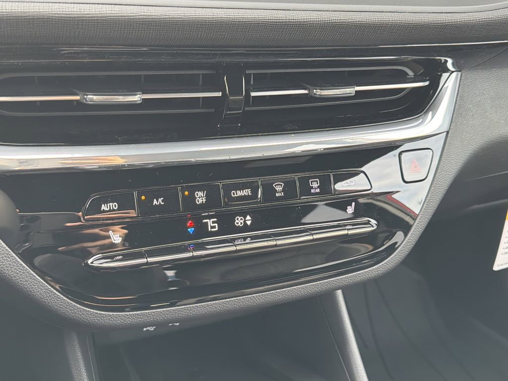 New 2026 Buick Envista Avenir image 6