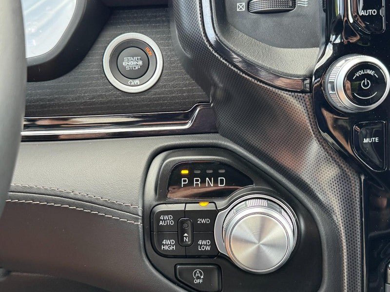 Used 2023 RAM 1500 Limited AWD/4WD image 25