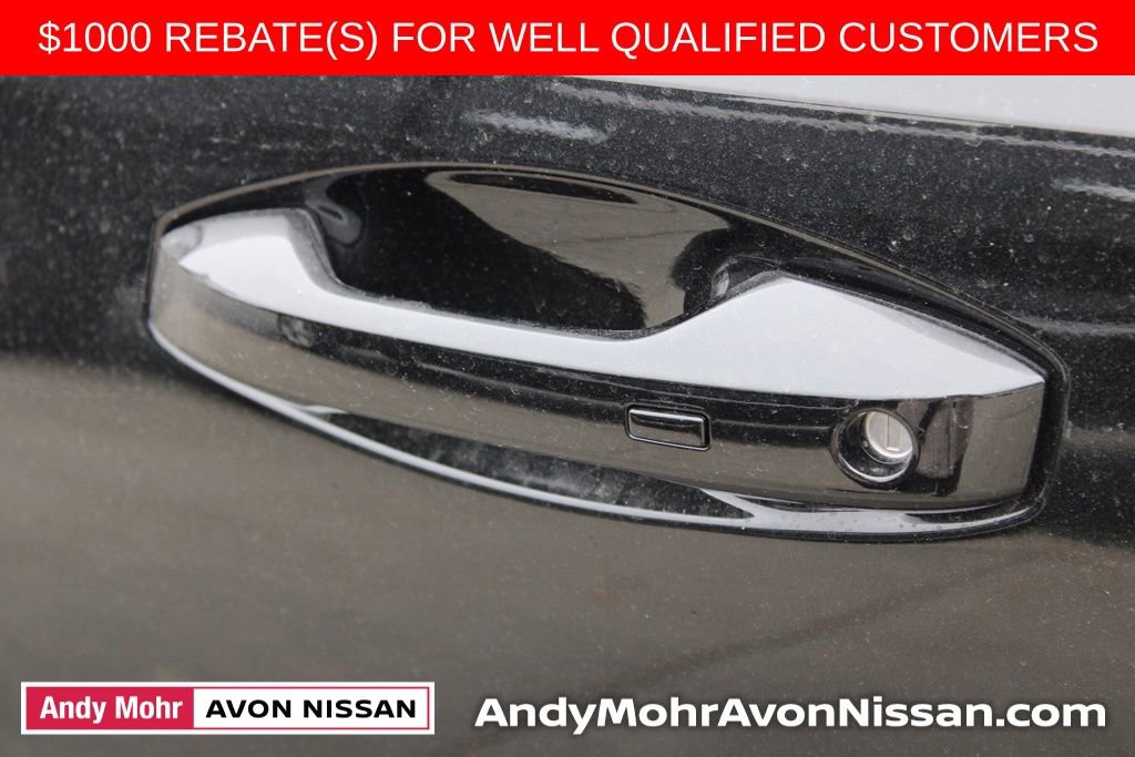 New 2026 Nissan Kicks SR w/ Cold Weather Package image 8