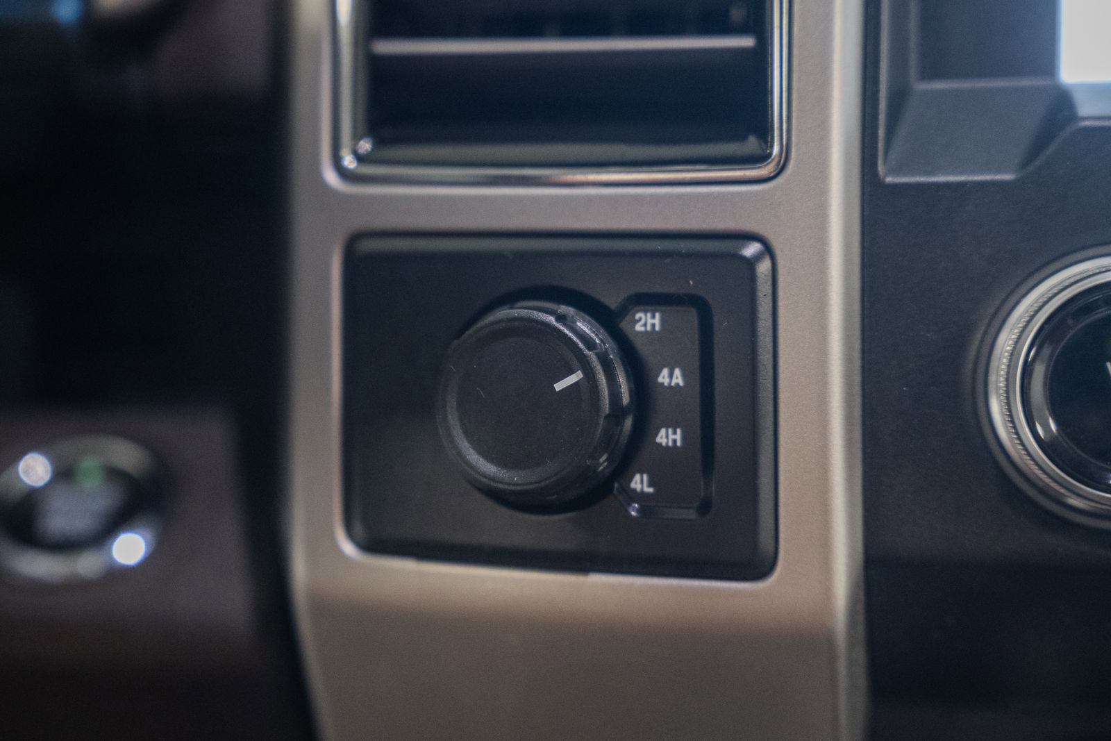 Used 2019 Ford F150 King Ranch w/ Equipment Group 601A Luxury image 35