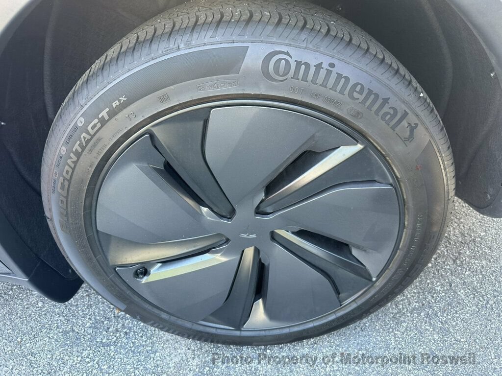 Used 2026 Tesla Model Y Long Range RWD image 27