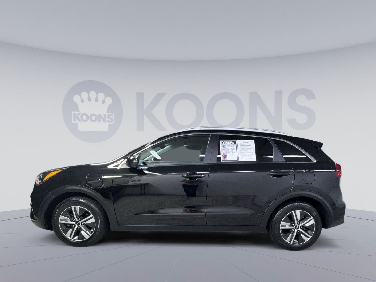 Used 2022 Kia Niro LXS FWD image 17