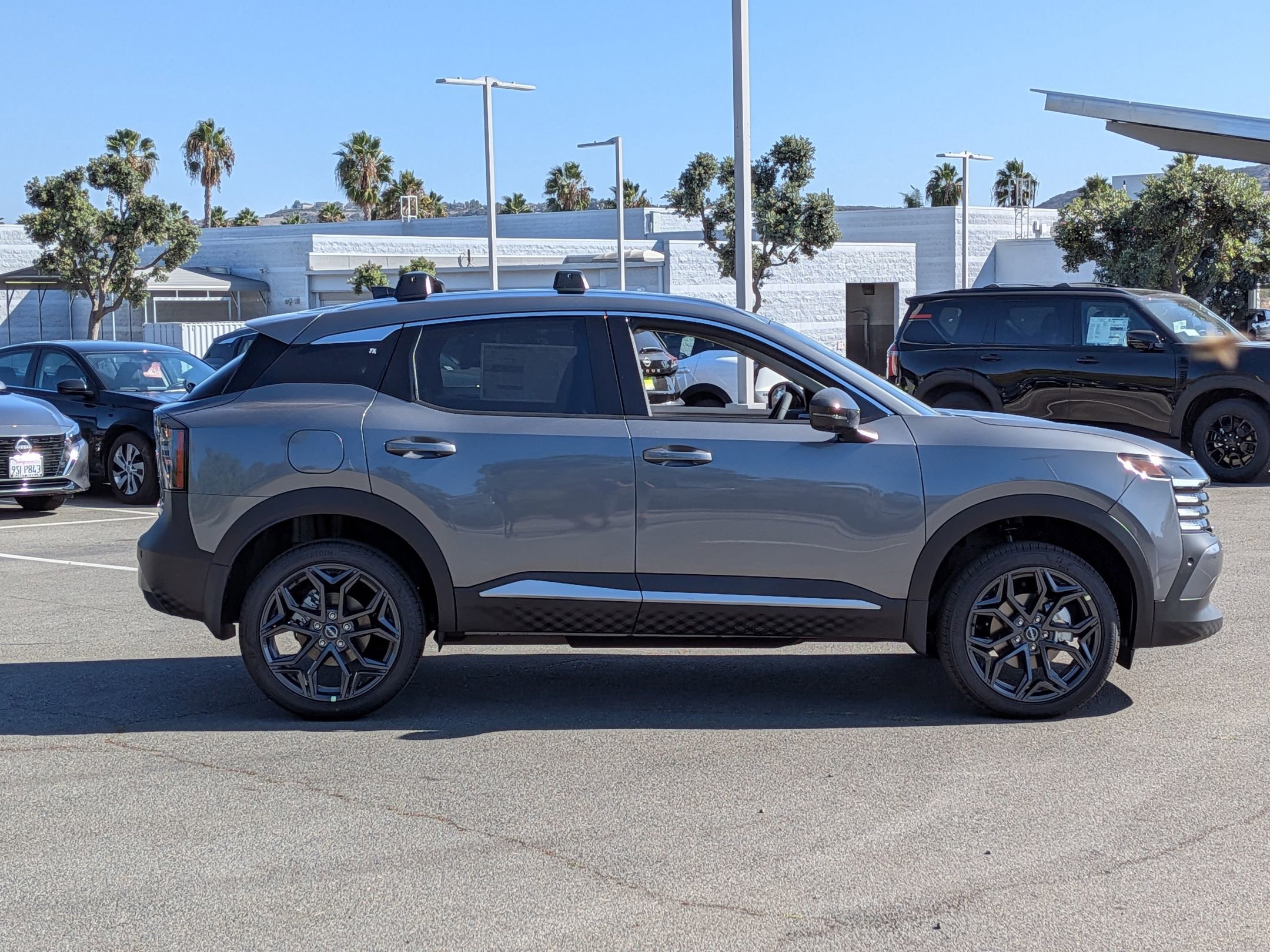 New 2026 Nissan Kicks SR image 6