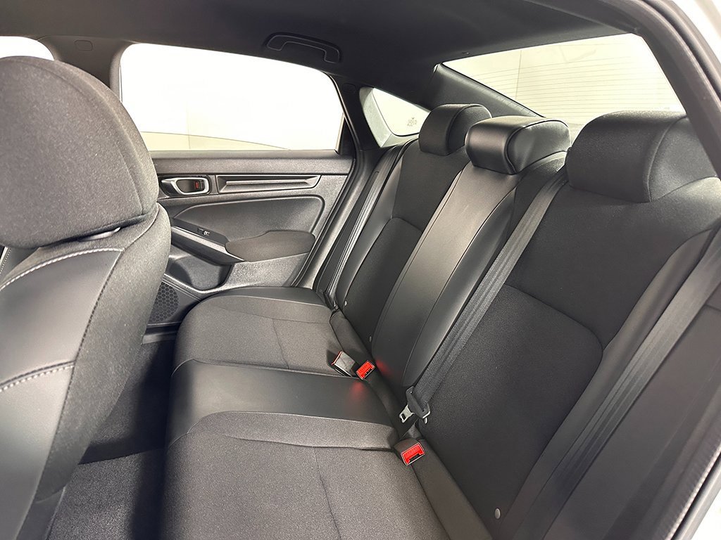 Used 2023 Honda Civic Sport image 28