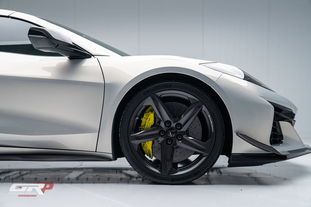 Used 2023 Chevrolet Corvette Z06 w/ Stealth Interior Trim Package image 21