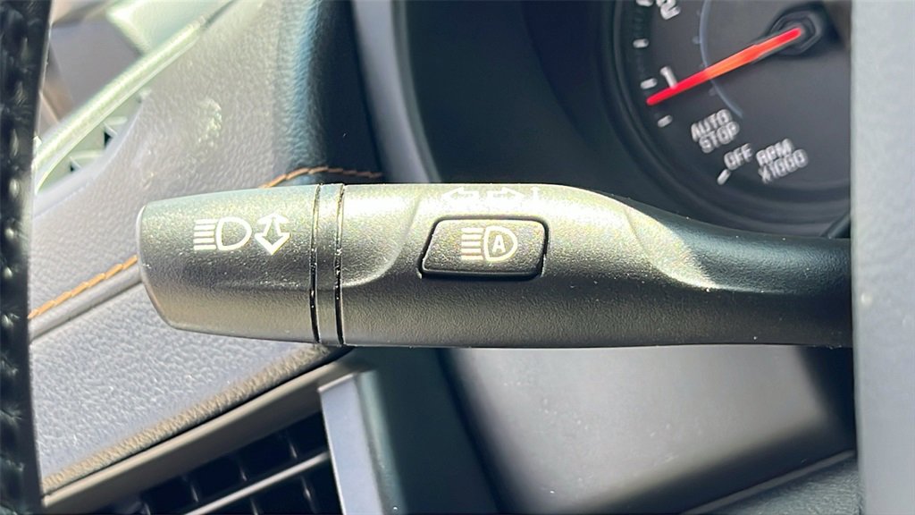 Used 2020 GMC Terrain SLE image 17