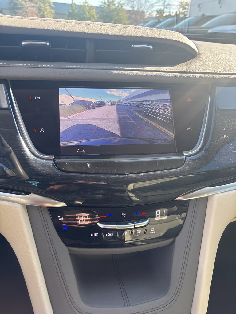 Certified 2024 Cadillac XT6 Premium Luxury w/ LPO, Floor Liner Package image 23