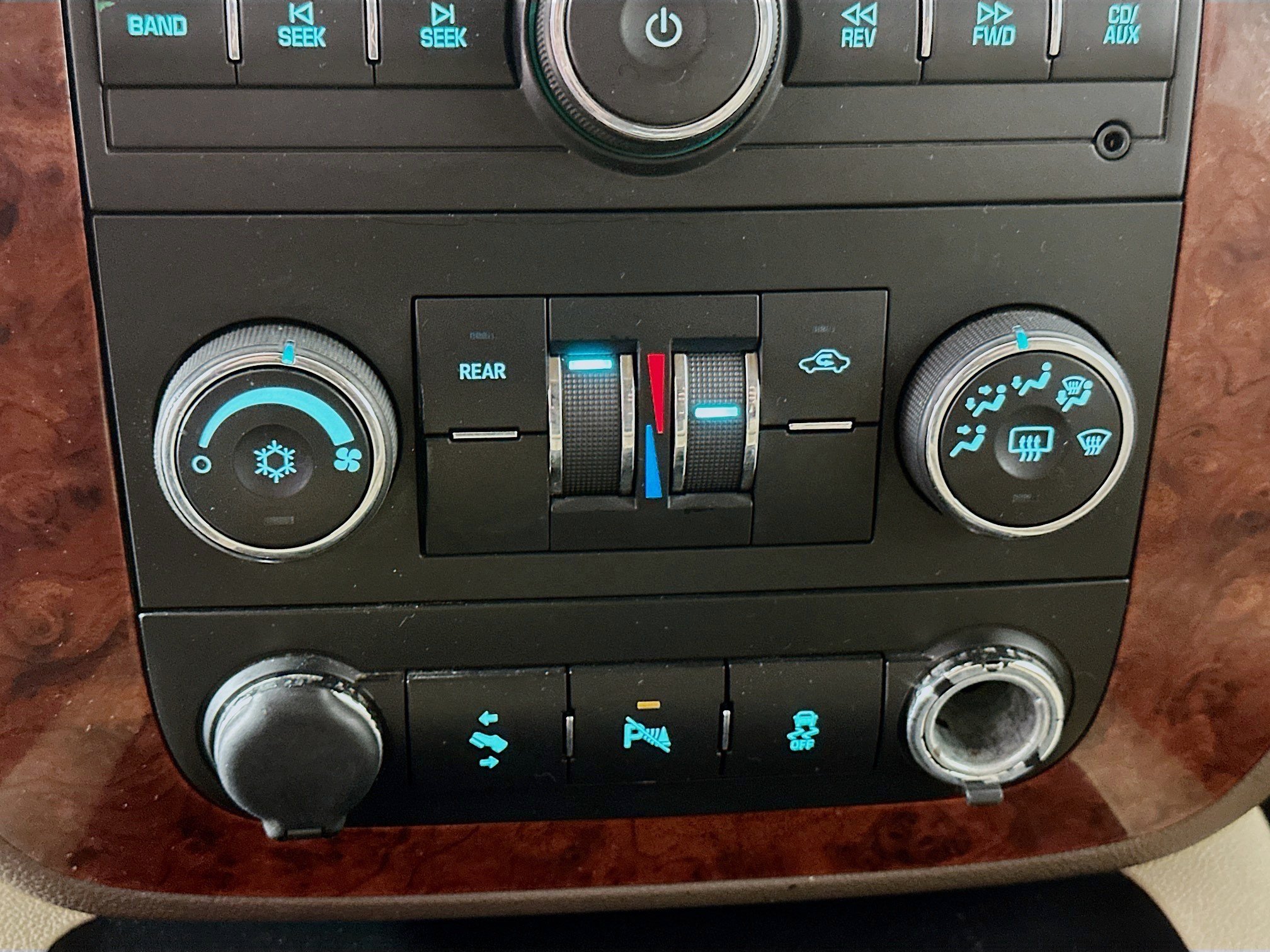Used 2014 Chevrolet Tahoe LS w/ All-Star Edition RWD image 21