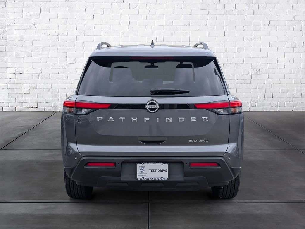 Used 2024 Nissan Pathfinder SV image 6