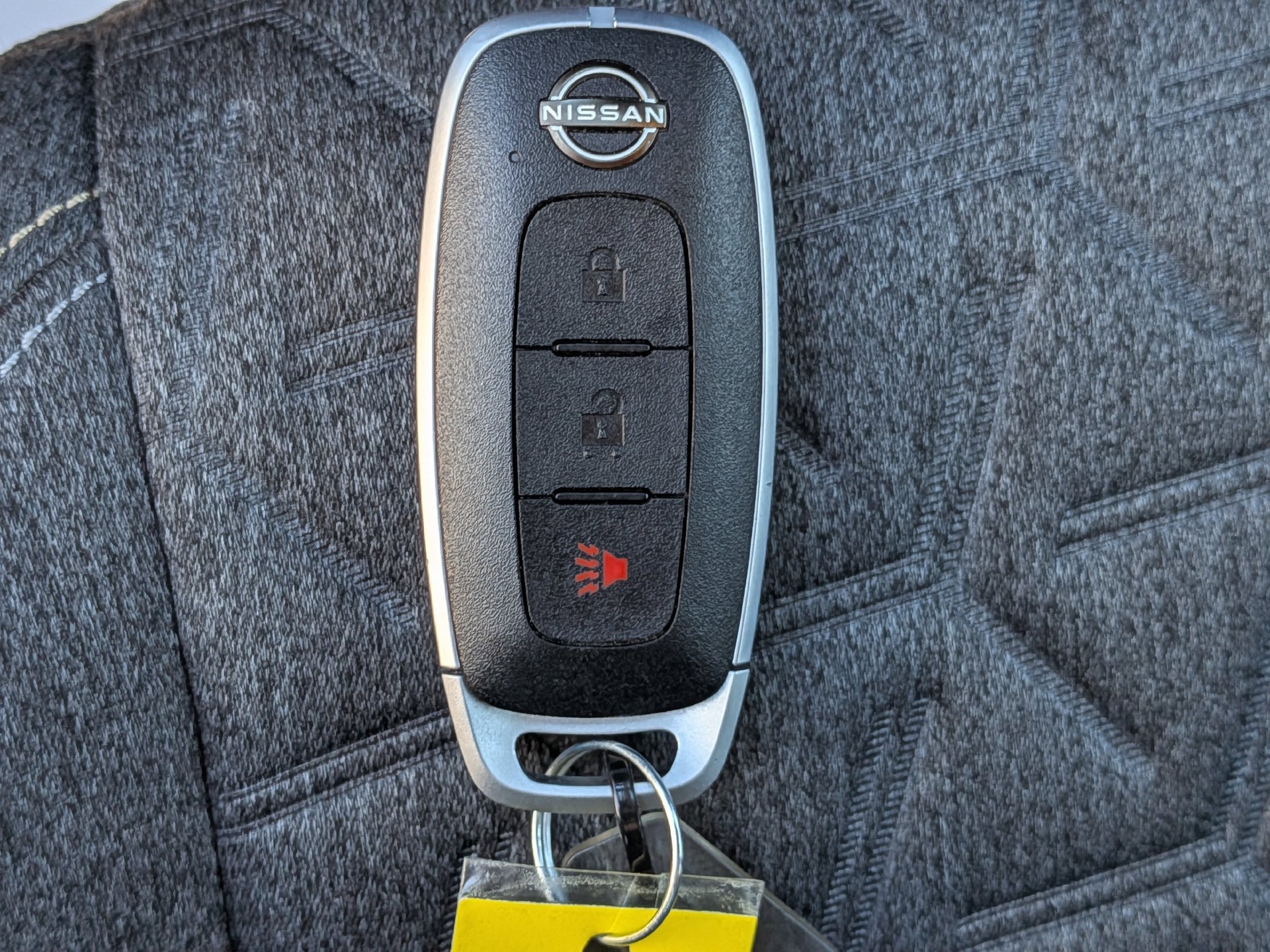 Used 2025 Nissan Kicks SV FWD image 28