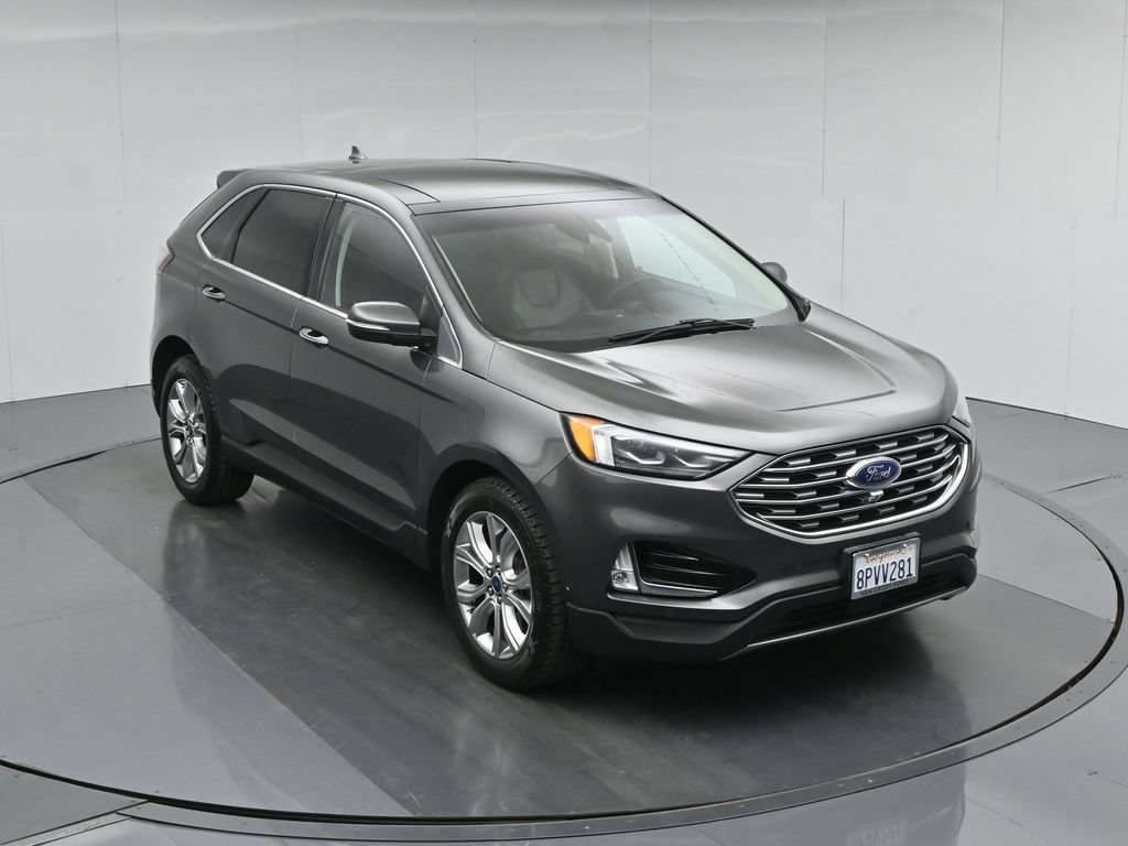 Used 2020 Ford Edge Titanium w/ Equipment Group 301A AWD/4WD image 41