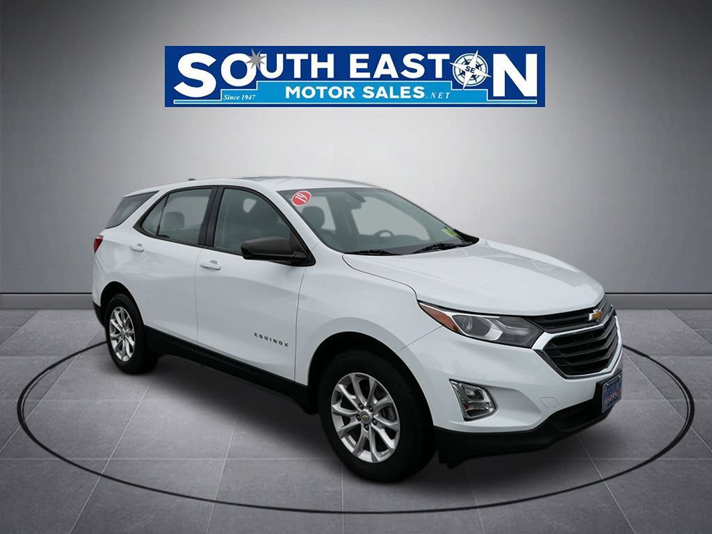 Used 2019 Chevrolet Equinox LS AWD/4WD image 2