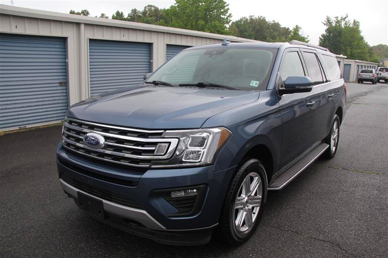 Used 2020 Ford Expedition Max XLT w/ Equipment Group 202A AWD/4WD image 2