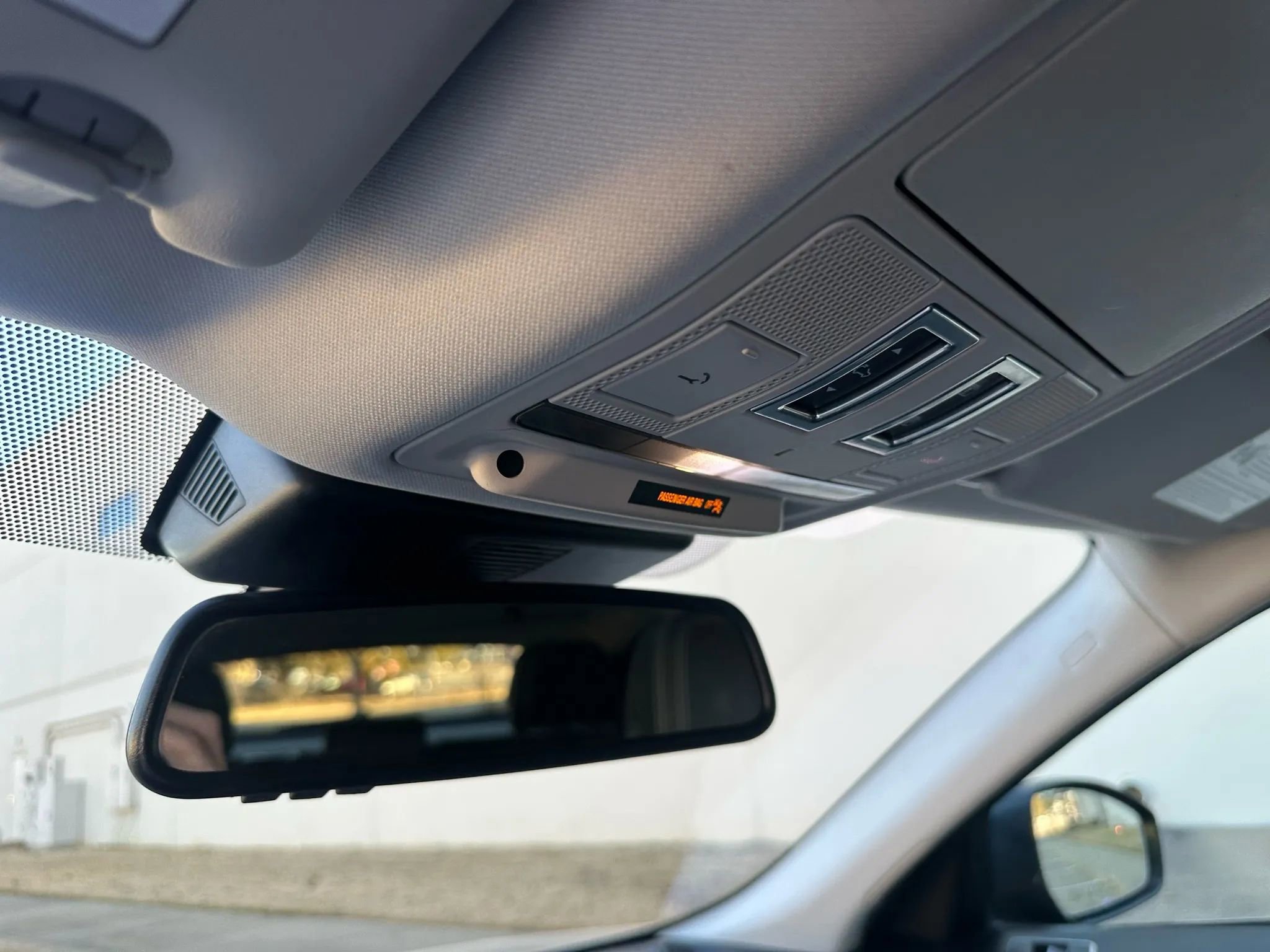 Used 2017 Jaguar F-PACE R-Sport image 35