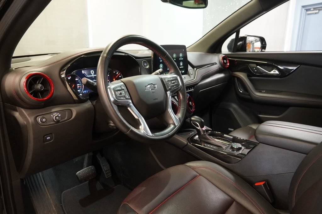 Used 2023 Chevrolet Blazer RS w/ Enhanced Convenience Package AWD/4WD image 7