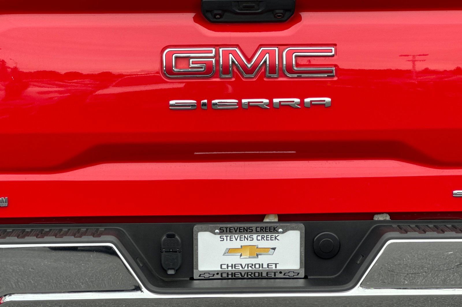 Used 2023 GMC Sierra 1500 SLE image 45