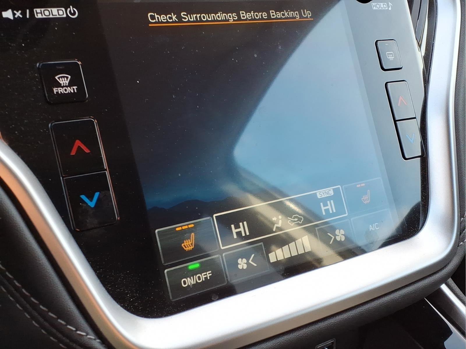 Used 2025 Subaru Outback Premium w/ Popular Package #1A image 14