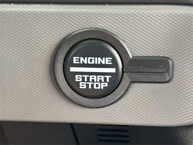 Used 2023 Ford Bronco Black Diamond image 25