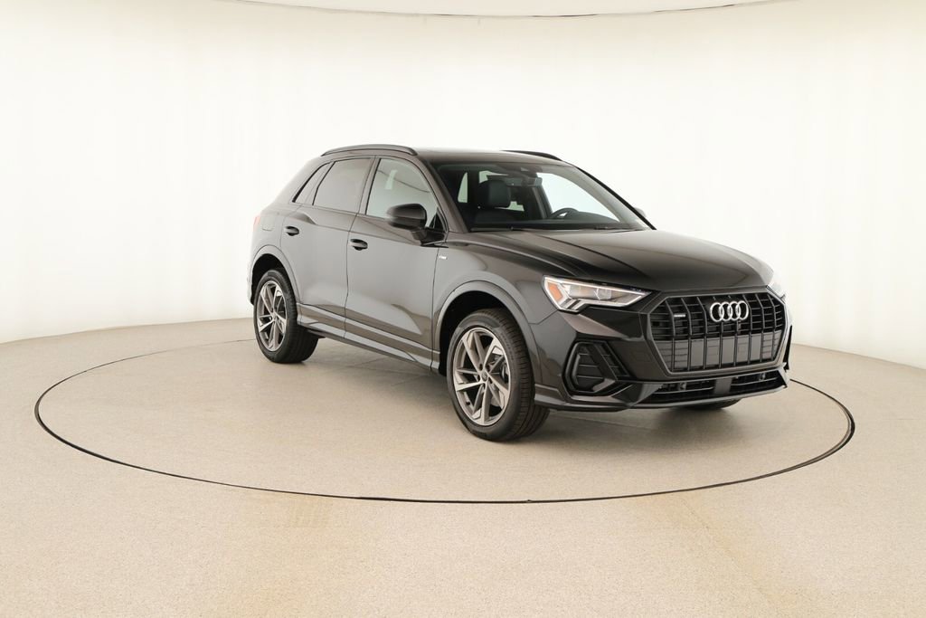 New 2025 Audi Q3 2.0T Premium image 10