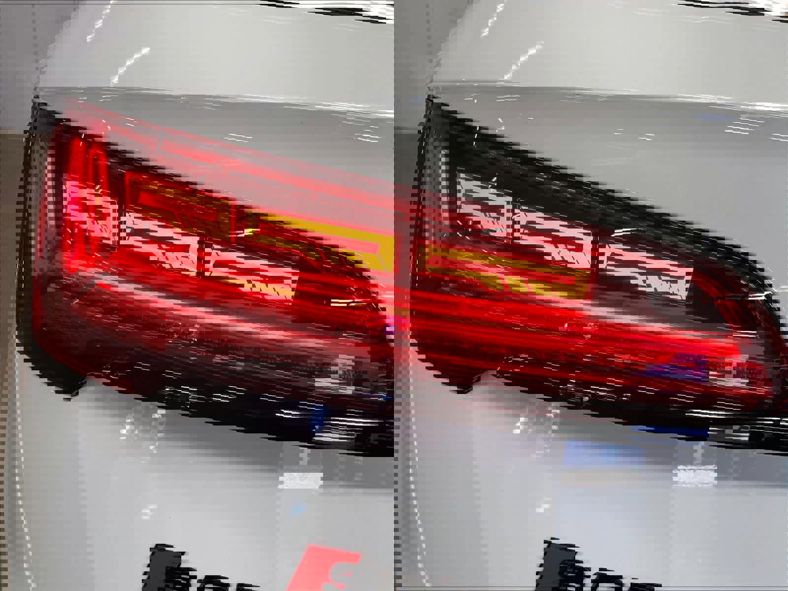 Used 2023 Audi SQ5 Prestige w/ Prestige Package image 30