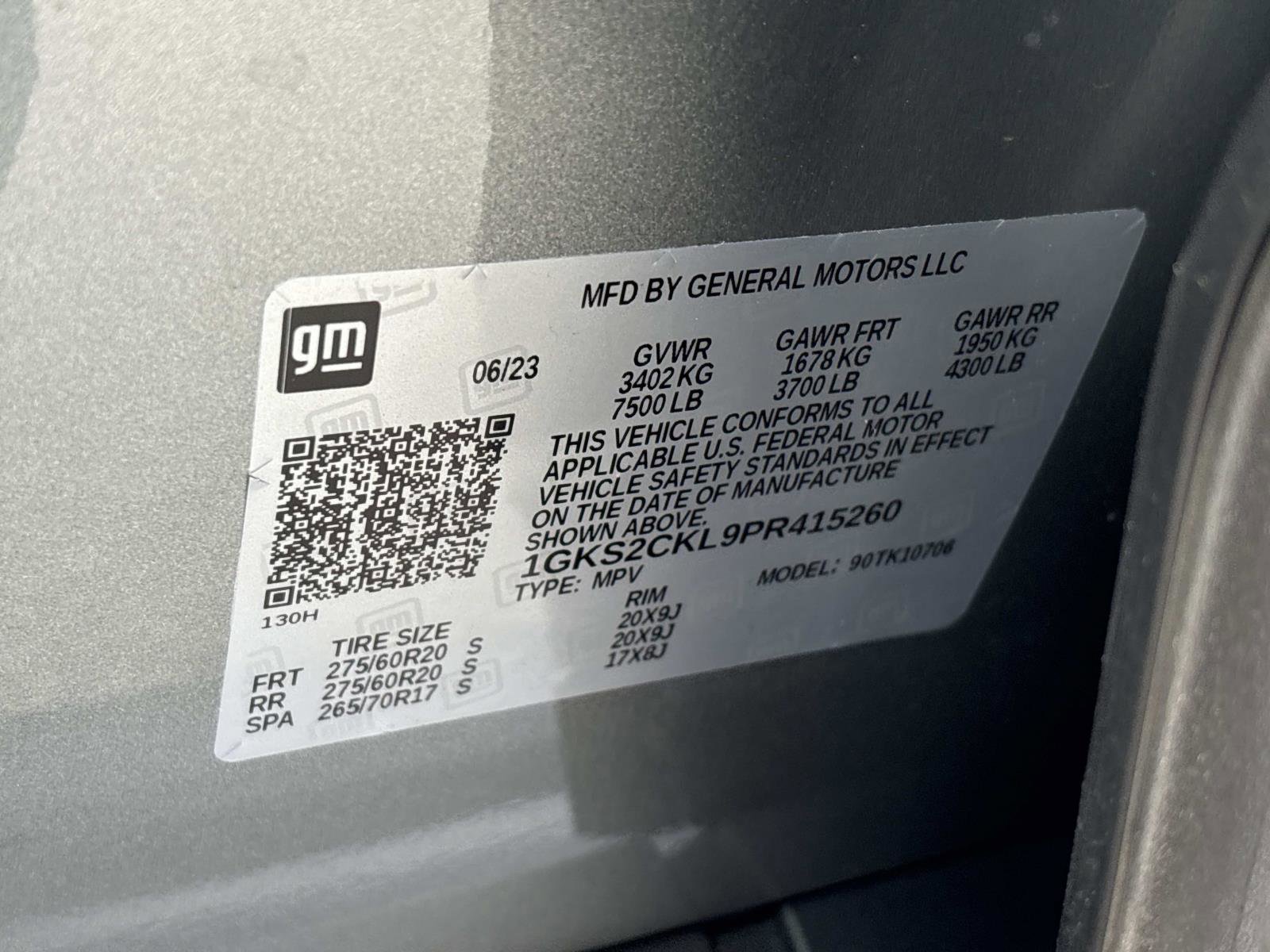 Used 2023 GMC Yukon AT4 AWD/4WD image 36