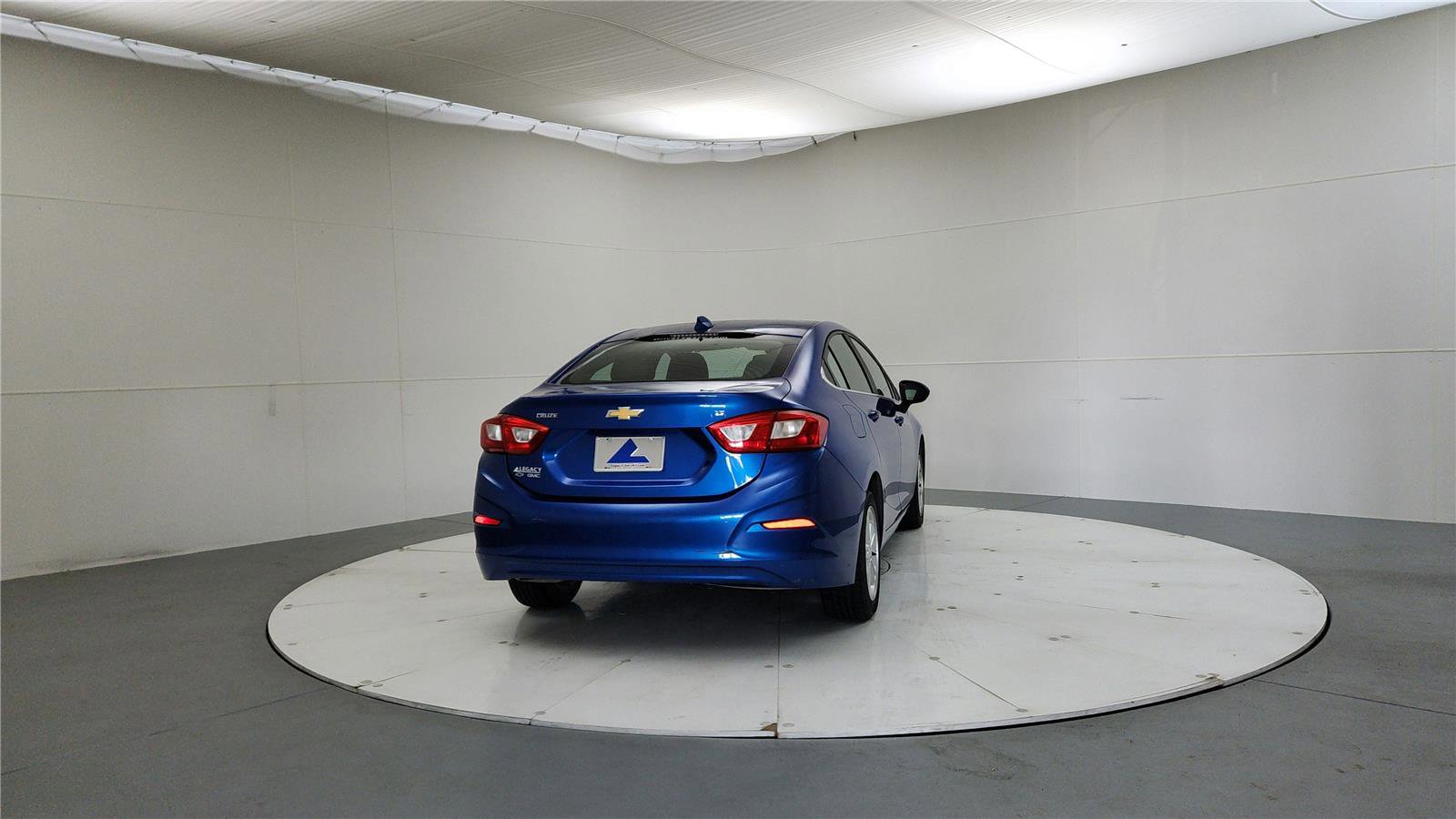 Used 2017 Chevrolet Cruze LT FWD image 6
