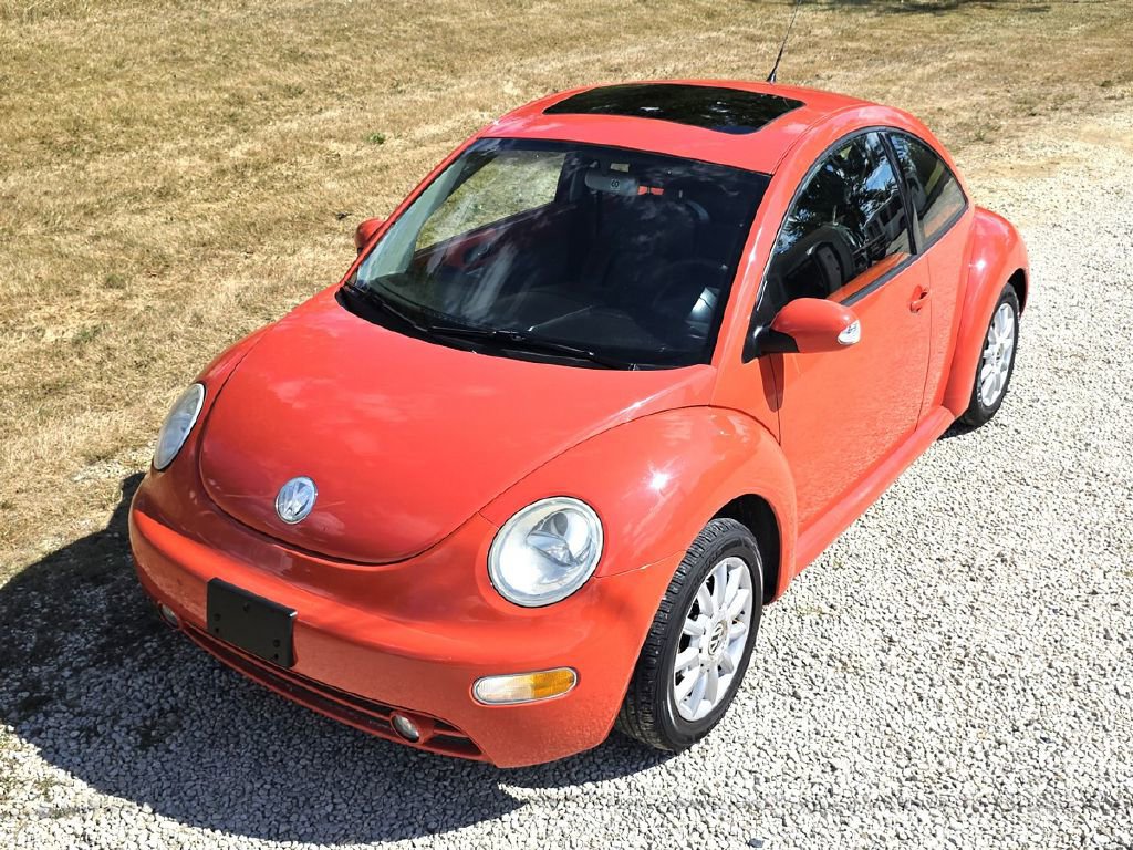 Used 2005 Volkswagen Beetle GLS image 1