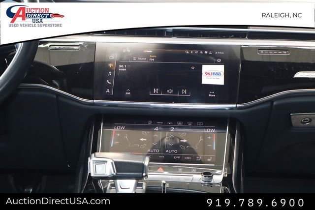 Used 2021 Audi A8 L 4.0T w/ Luxury Package image 31