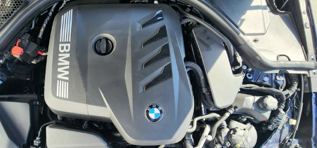 New 2026 BMW 330i xDrive Sedan w/ Premium Package AWD/4WD image 31
