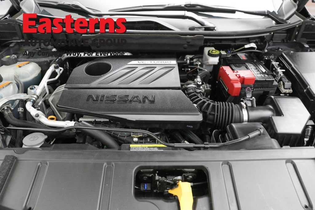 Used 2023 Nissan Rogue SV AWD/4WD image 7