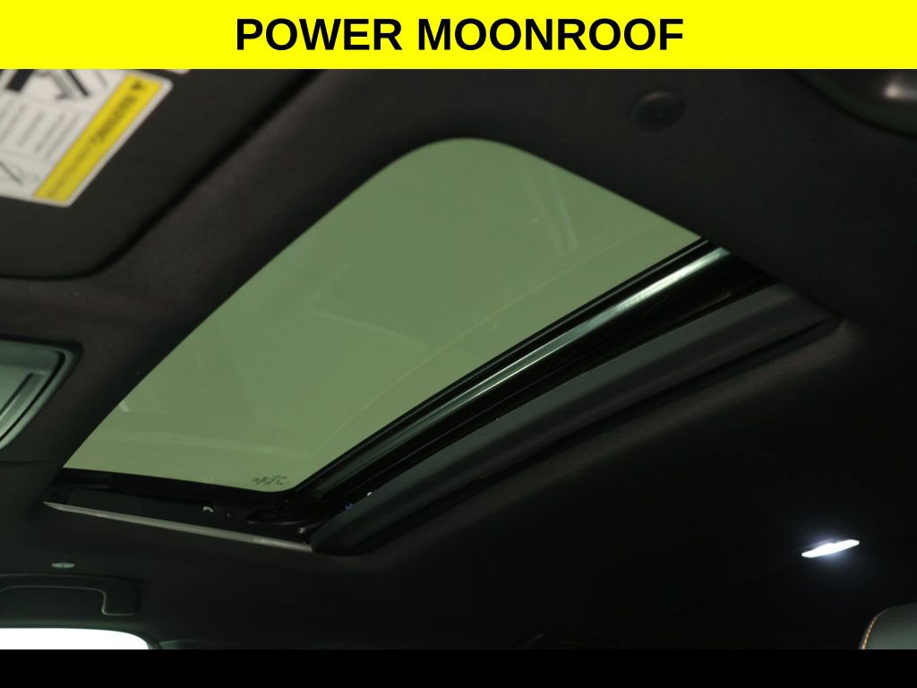 Used 2023 Honda CR-V Sport Touring image 3