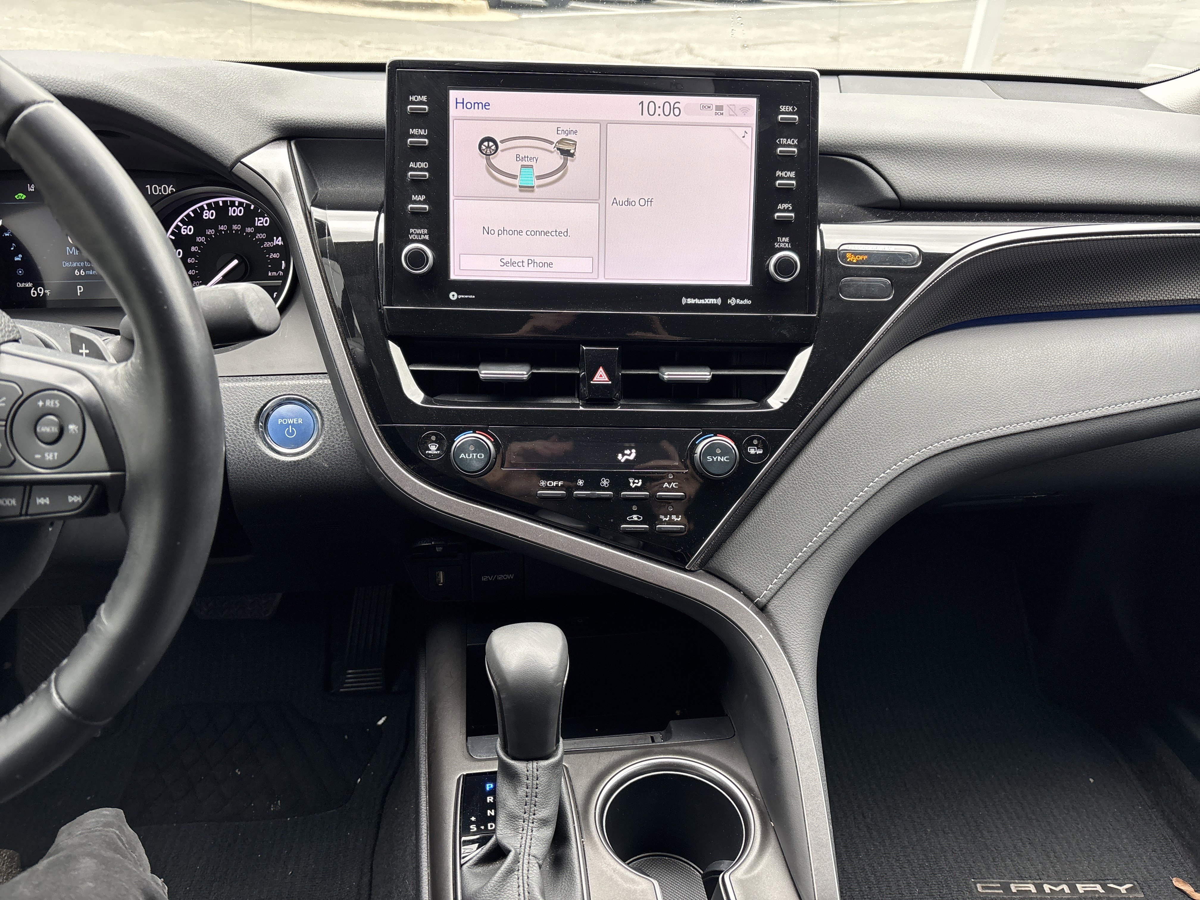 Used 2024 Toyota Camry XSE w/ Cold Weather Package image 22