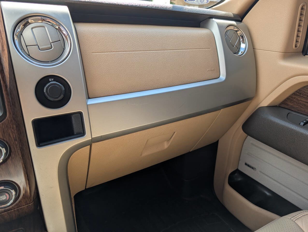 Used 2013 Ford F150 Lariat w/ Luxury Equipment Group image 28