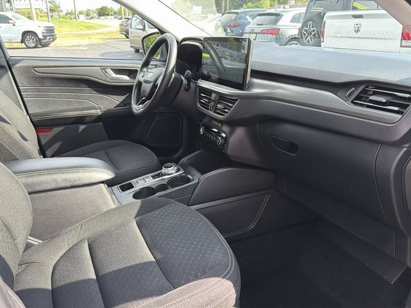 Used 2024 Ford Escape Active w/ Tech Pack #2 FWD image 5