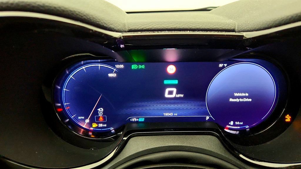 Used 2024 Alfa Romeo Tonale Veloce image 14