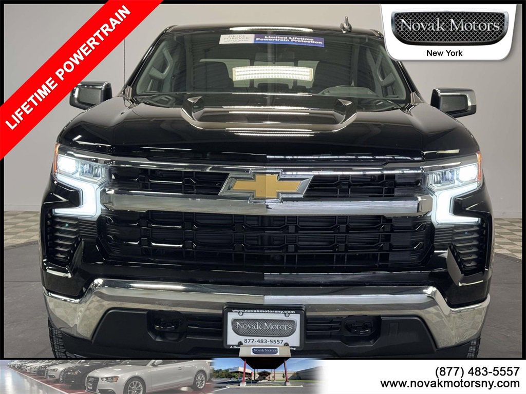 Used 2022 Chevrolet Silverado 1500 LT image 2